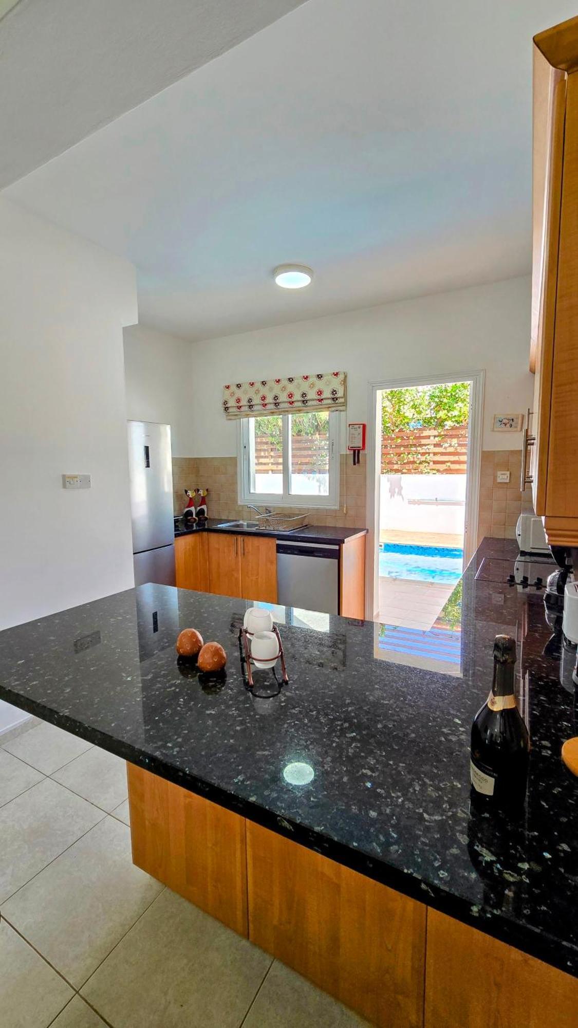 Villa Alkioni 31 باراليمني المظهر الخارجي الصورة