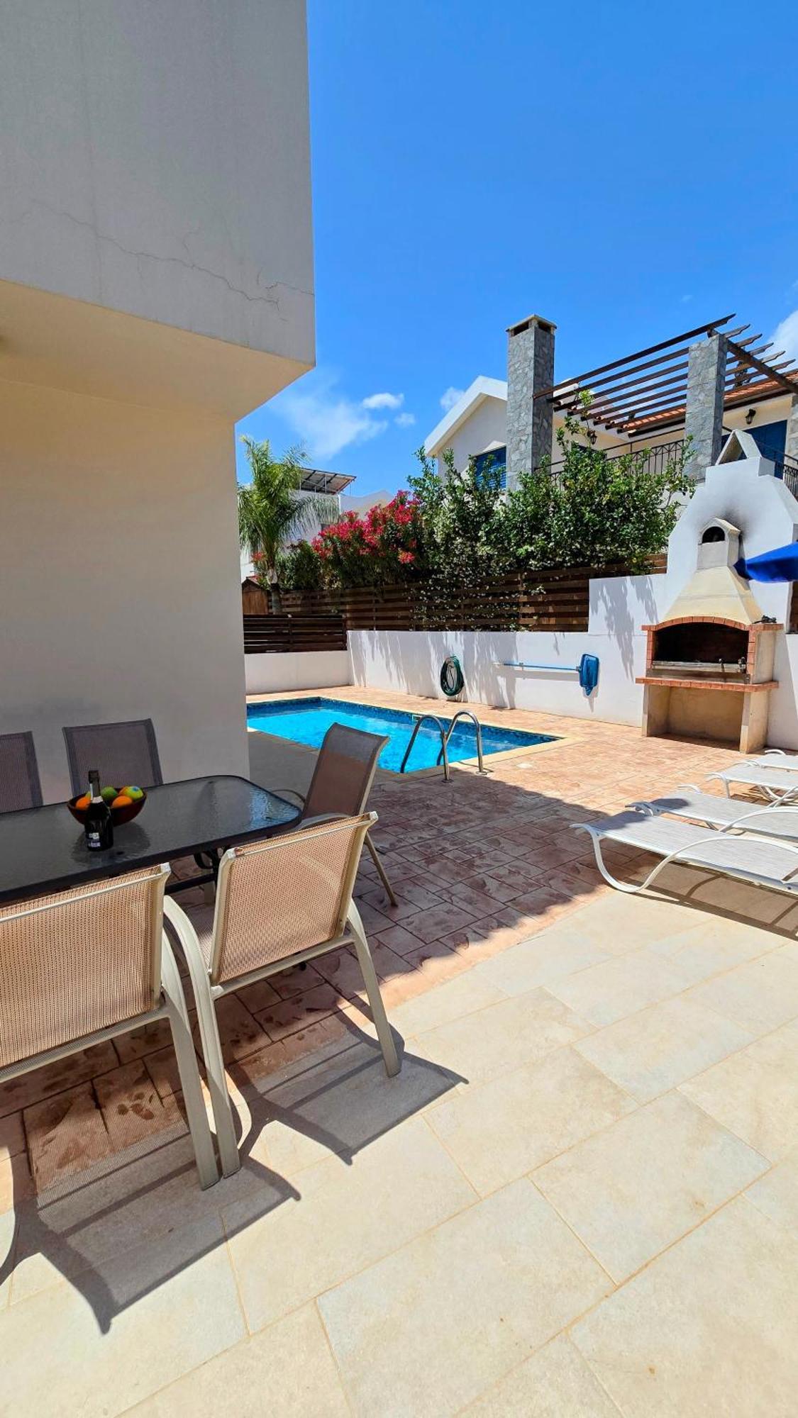 Villa Alkioni 31 باراليمني المظهر الخارجي الصورة